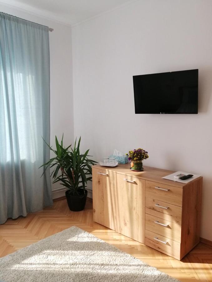 Check-In Kaya Hotell Sibiu Exteriör bild