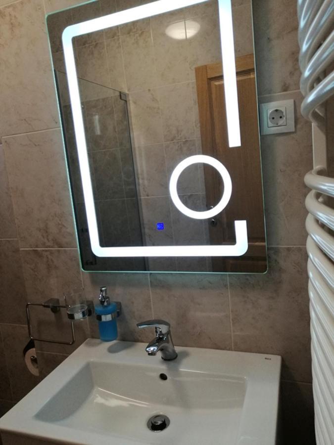 Check-In Kaya Hotell Sibiu Exteriör bild